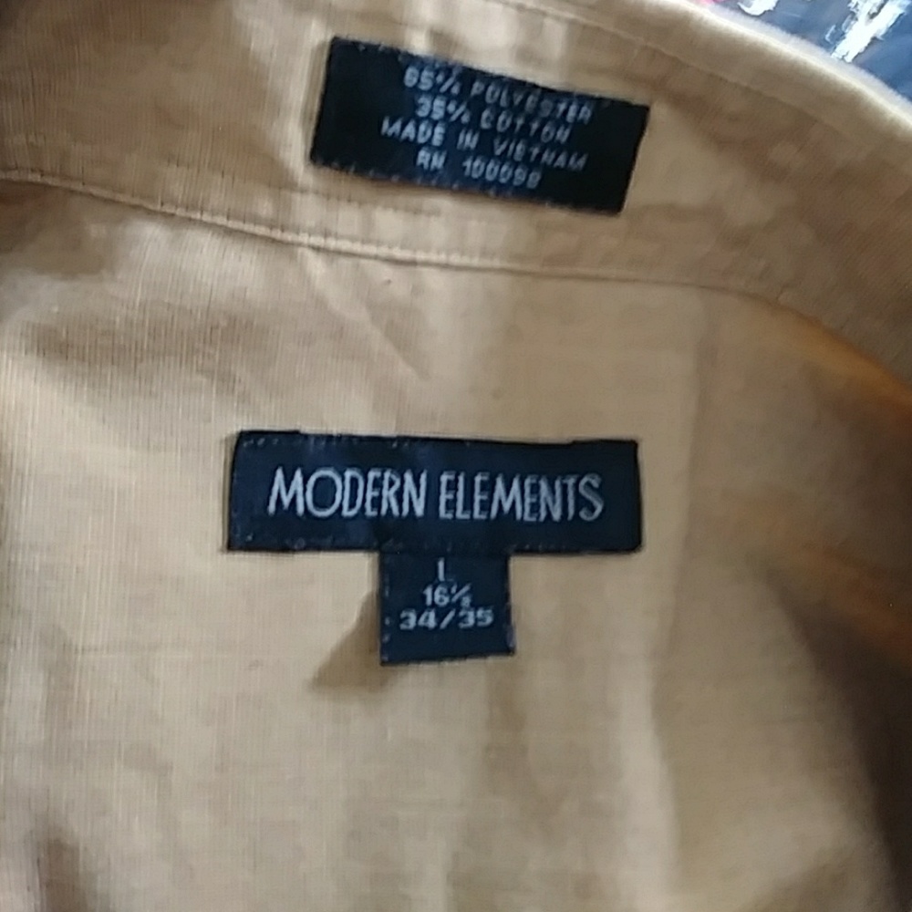 Men's Button down - Picture 3 of 3